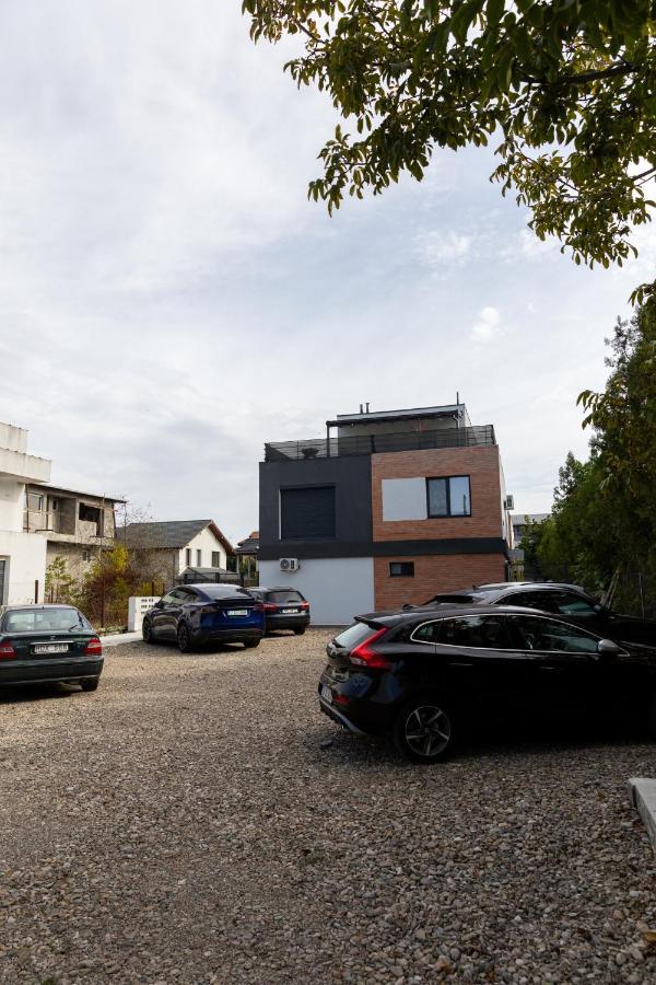 Studio 8 I One Bedroom Apartment I Airport I Therme 奥托佩尼 外观 照片