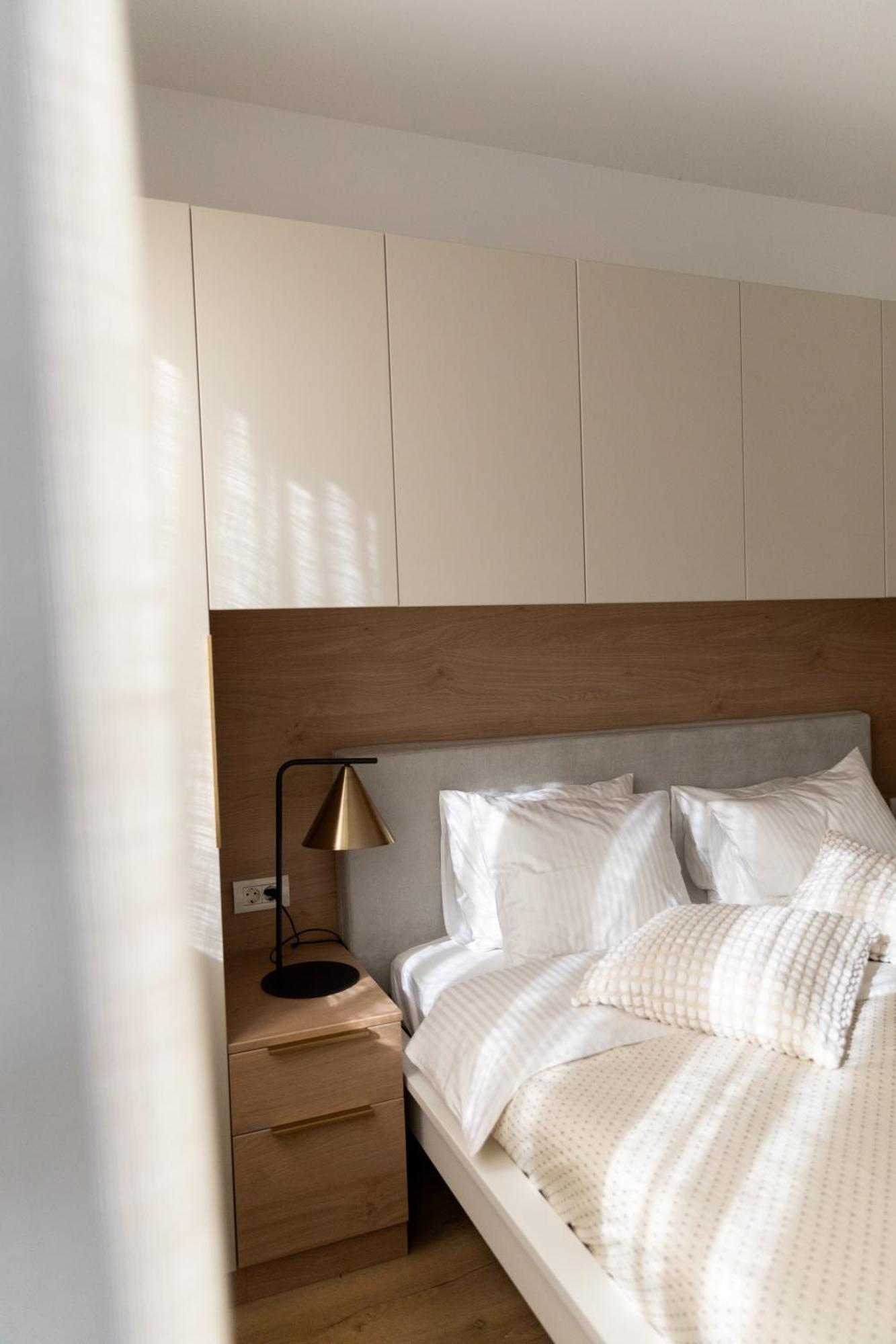 Studio 8 I One Bedroom Apartment I Airport I Therme 奥托佩尼 外观 照片