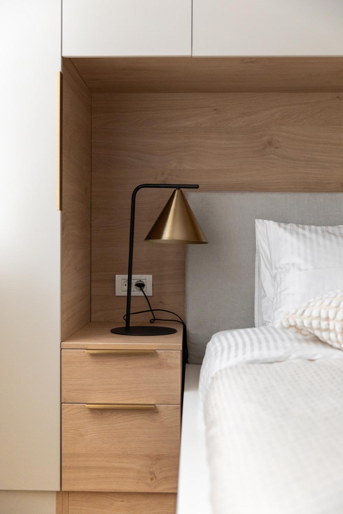 Studio 8 I One Bedroom Apartment I Airport I Therme 奥托佩尼 外观 照片